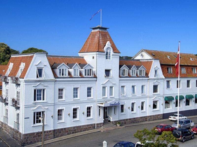 Strandhotellet Allinge-Sandvig Eksteriør bilde